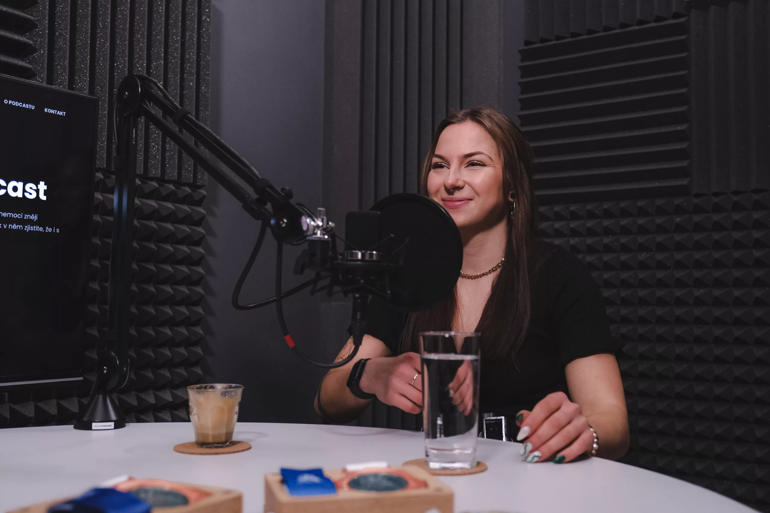 Biatlonistka Tereza Jandová při natáčení Diabetes Podcastu.